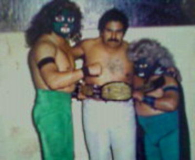 El Chacal y luchadores AAA - Encuentro histórico