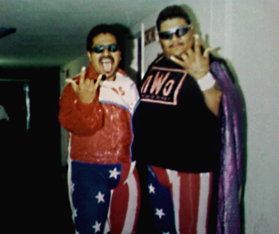 Combate histórico - Gringos Locos